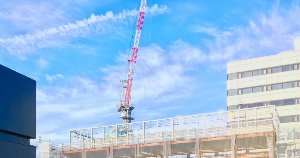 ✨😱💥眩し過ぎて正視できないまま📸パシャリ!!!…ぁ‼︎(ﾟoﾟ;;空が不思議色に写ってました~♪