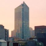 昨年は社窓から北北西方向に虎の門ヒルズの美しい姿が観えましたが… 近隣の高層ビル建設ラッシュで惜しくも失われた景観のひとつ…でした。